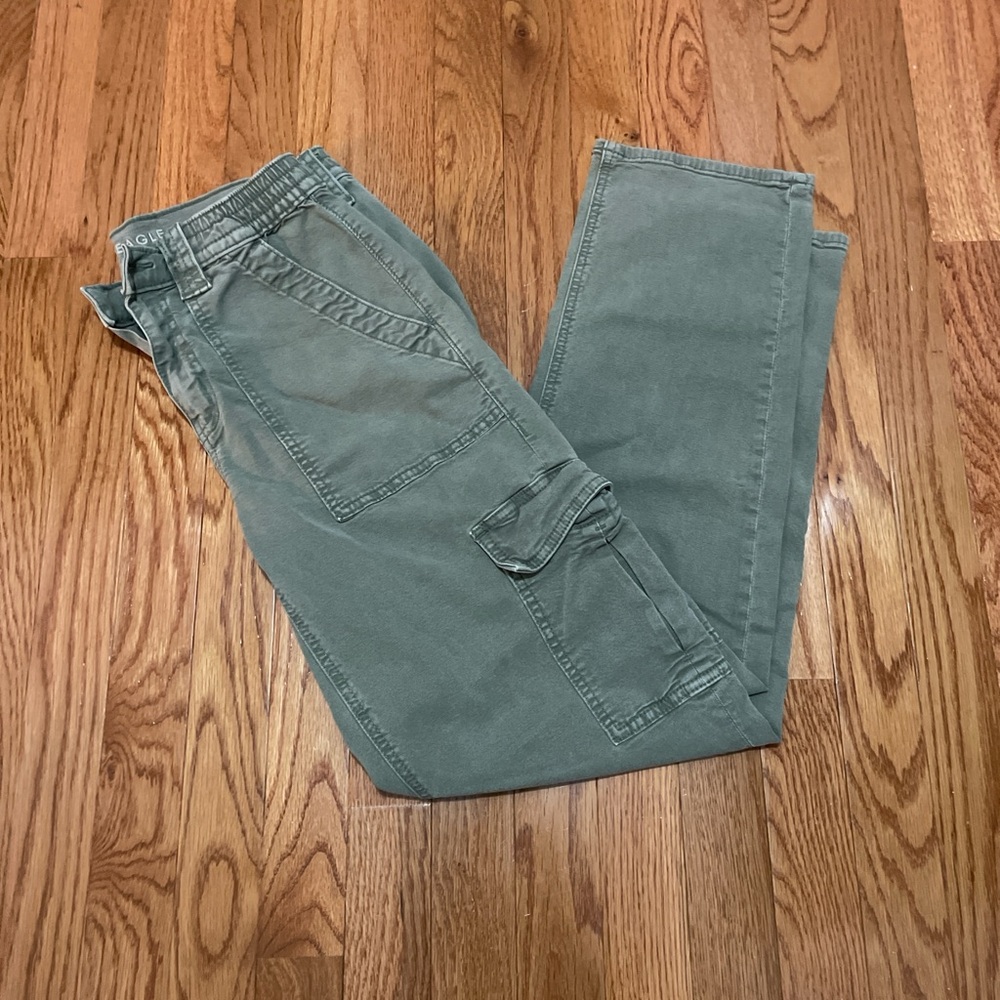 American Eagle Outfitters Green Cargos